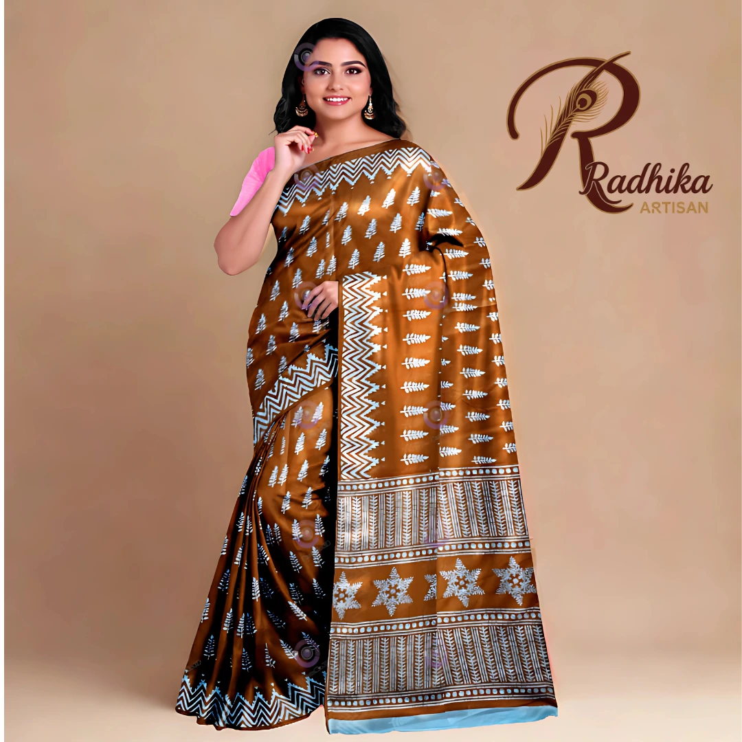 Radhika Artisan Signature Cotton Saree Collection – White Motif & Zigzag Border (Pink | Red | Blue | Brown) - Image 2